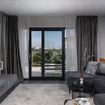 Nadja Zadarvillas