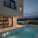 Nadja Zadarvillas Βίλα Bibinje