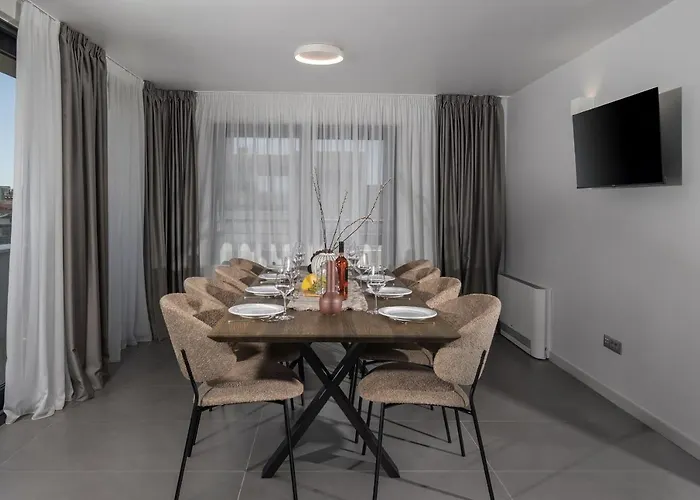 Nadja Zadarvillas 빌라 *